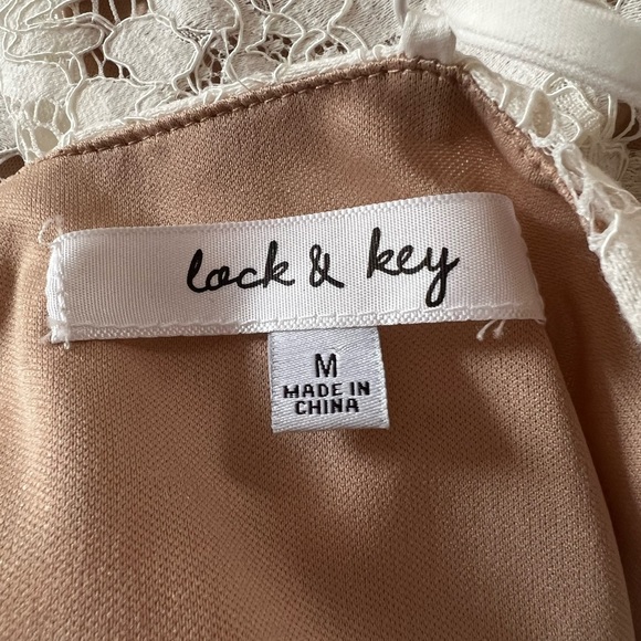 White Lace Dress - Picture 5 of 5